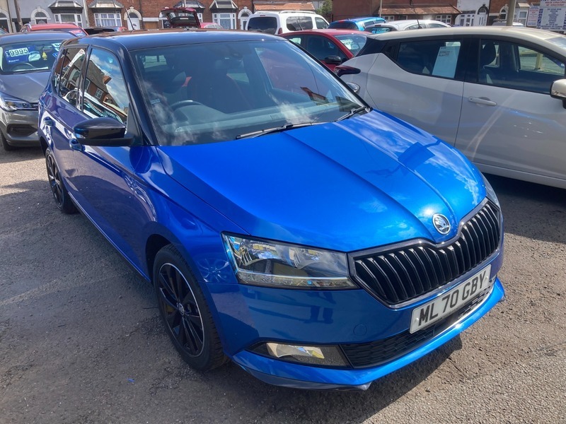 Skoda Fabia 1.0 Tsi Monte Carlo Blue