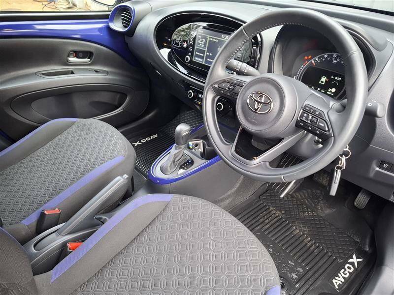 Toyota Aygo X 1.0 Vvt-i Edge - 2023 23 LP23OFH Blue #2