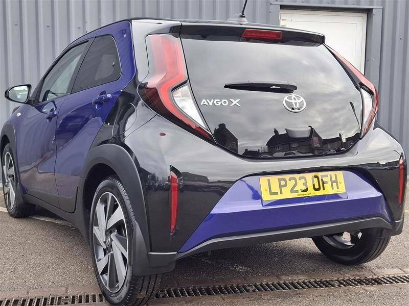 Toyota Aygo X 1.0 Vvt-i Edge - 2023 23 LP23OFH Blue #3