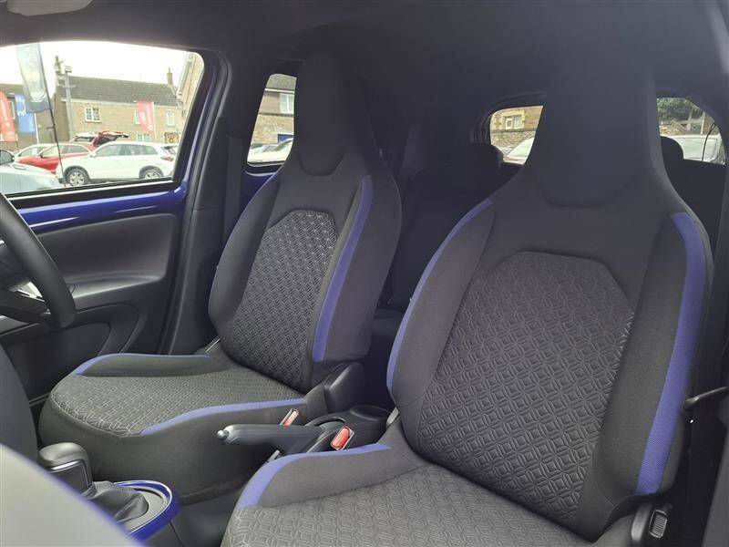Toyota Aygo X 1.0 Vvt-i Edge - 2023 23 LP23OFH Blue #6