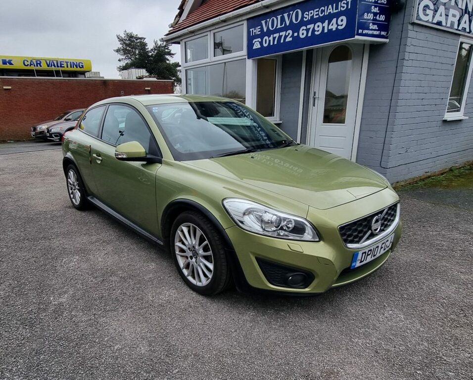 Volvo C30 Se Lux Drive Coupe 1.6-D-109bhp Road Tax 20.00 Per 