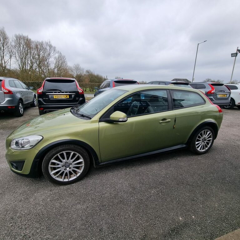 Volvo C30 Se Lux Drive Coupe 1.6-D-109bhp Road Tax 20.00 Per  #6