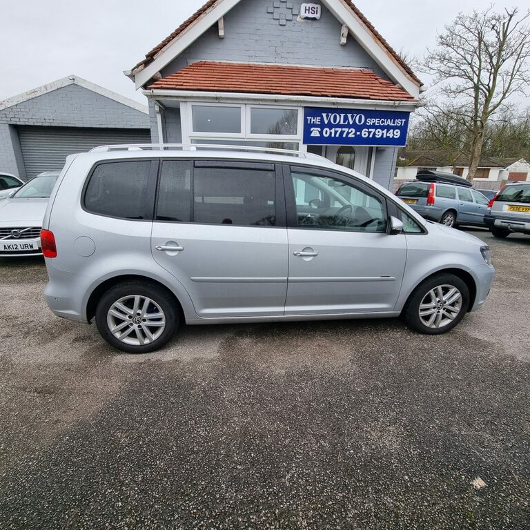 Volkswagen Touran 1.6 Tdi 105 Bluemotion Tech Se Dsg L14 Gph Pr  #2