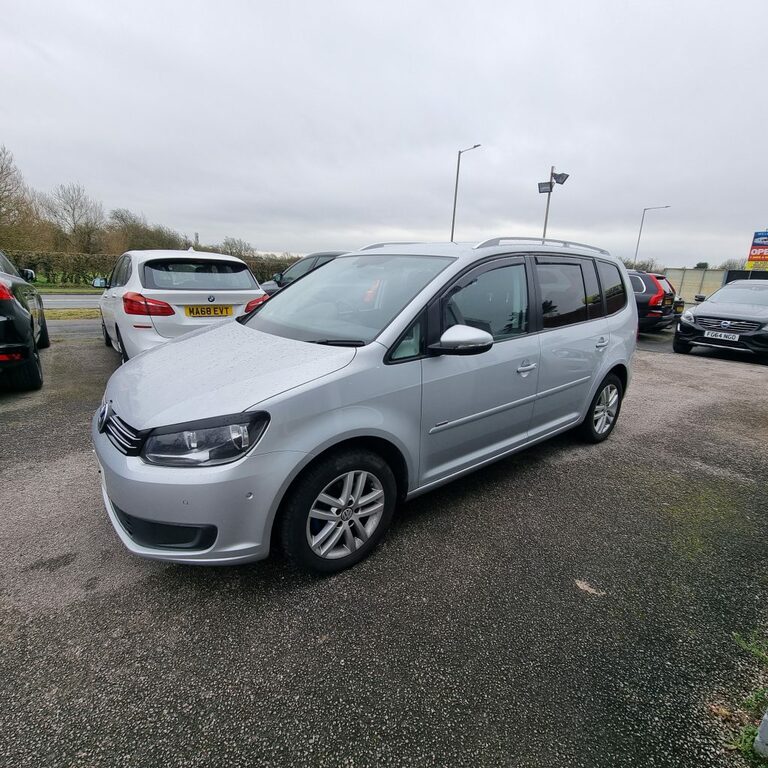 Volkswagen Touran 1.6 Tdi 105 Bluemotion Tech Se Dsg L14 Gph Pr  #3