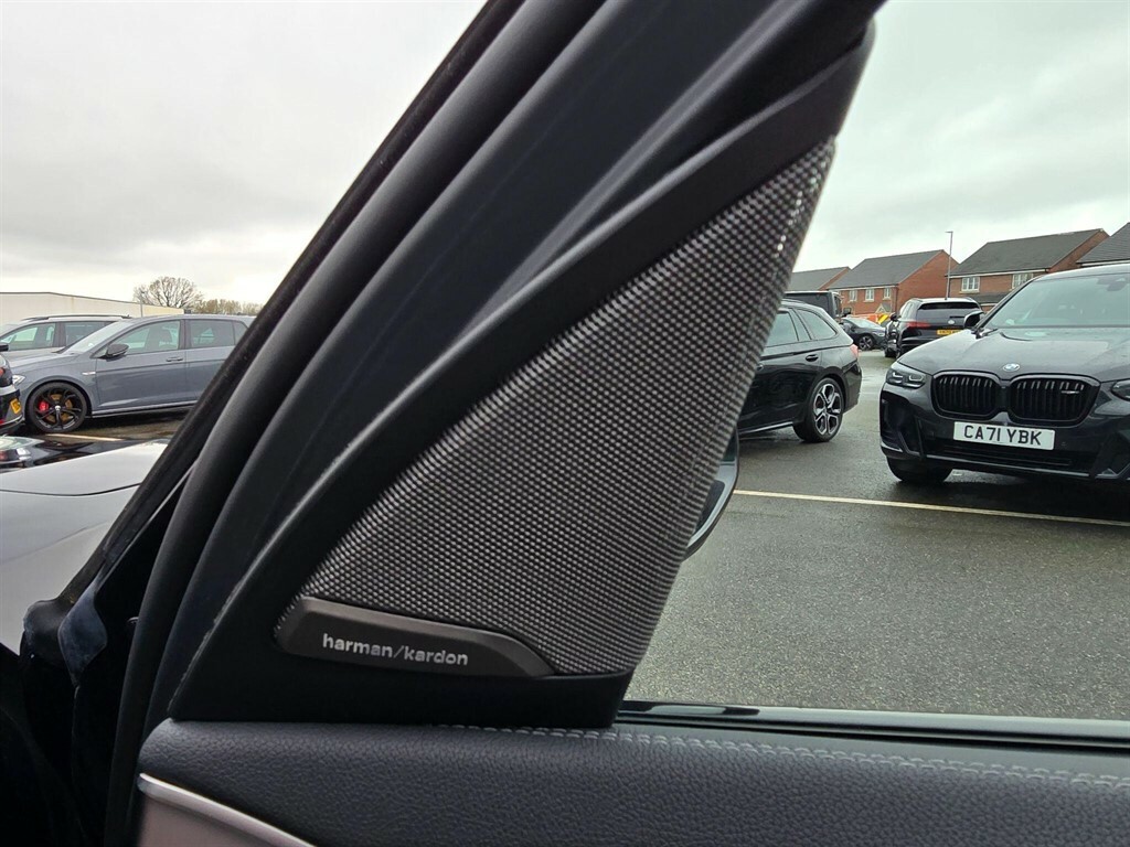 BMW iX3 80Kwh M Sport Pro KP72GGZ Black #2