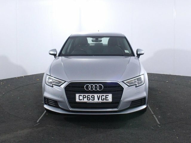 Audi A3 1.5 Tfsi Cod 35 Se Technik Sportback Ma CP69VGE Silver #2