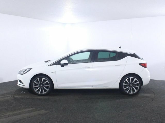 Vauxhall Astra 1.4I Turbo Gpf Ultimate Hatchback EF68WJJ White #4