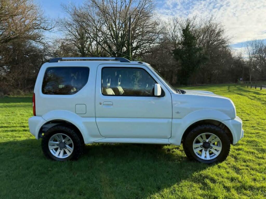 Suzuki Jimny 1.3 Vvt Sz4 GV14FZA White #2