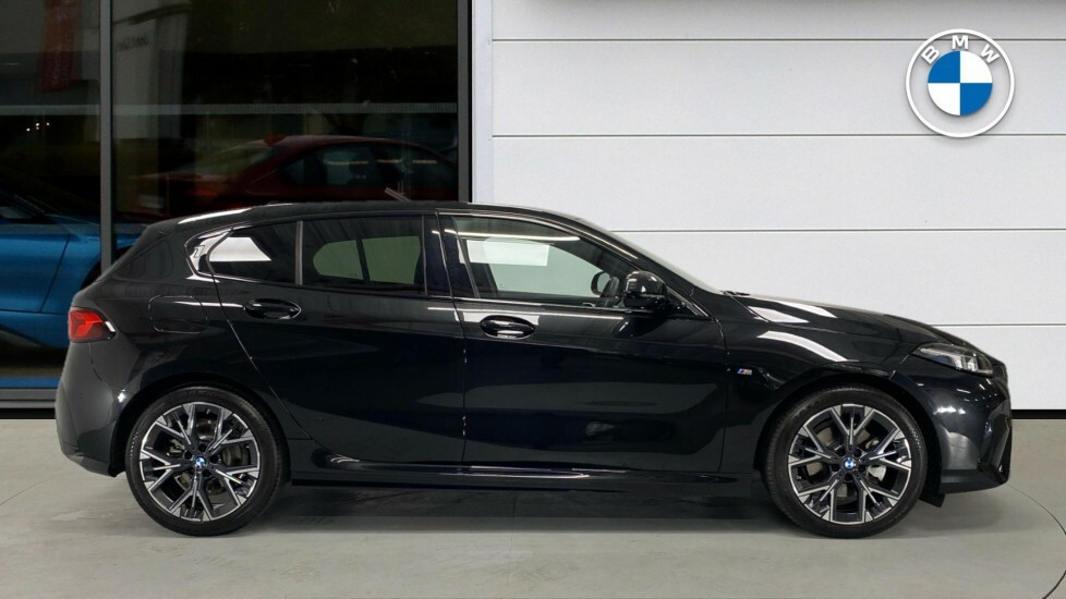 BMW 1 Series 120 M Sport VN74KBP Black #3