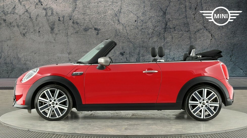 Mini Convertible Convertible Cooper S Exclusive Red #3