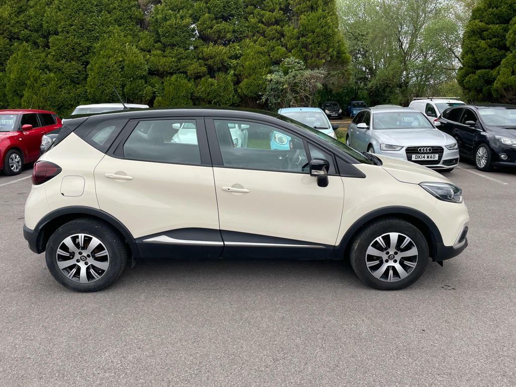 Renault Captur 0.9 Tce Energy Play Euro 6 S S WG19DXP White #2