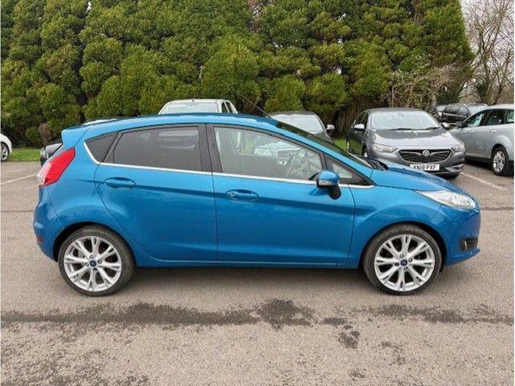 Ford Fiesta 1.5 Tdci Titanium Euro 5 EK13YZM Blue #2