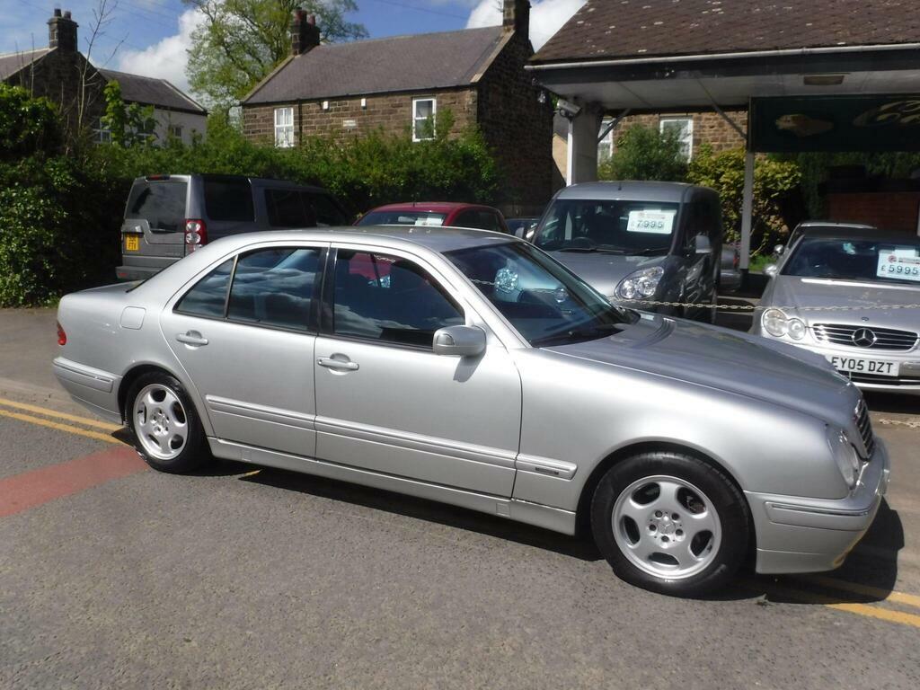 Mercedes-Benz E Class 3.2 E320 Cdi Avantgarde Silver #4