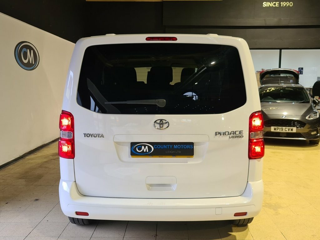 Toyota Proace Verso 1.5L Shuttle White #5