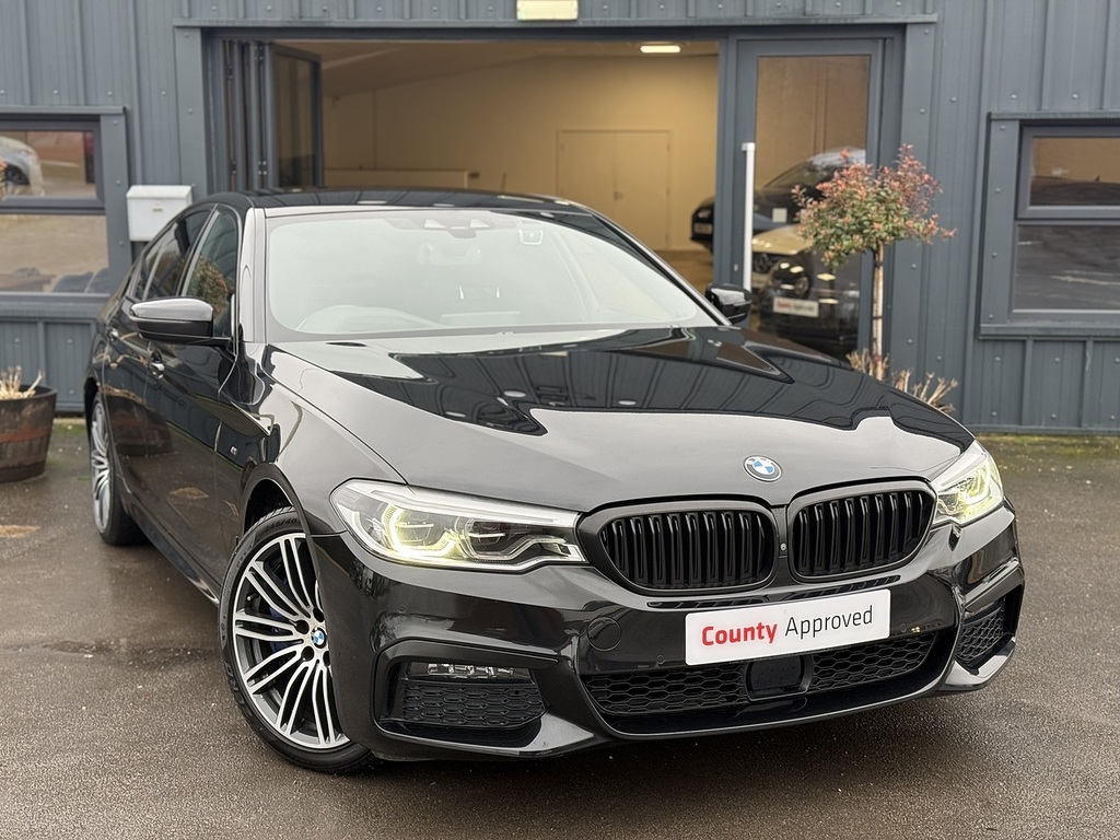 BMW 5 Series 540I Xdrive M Sport WH69KBE Black #2
