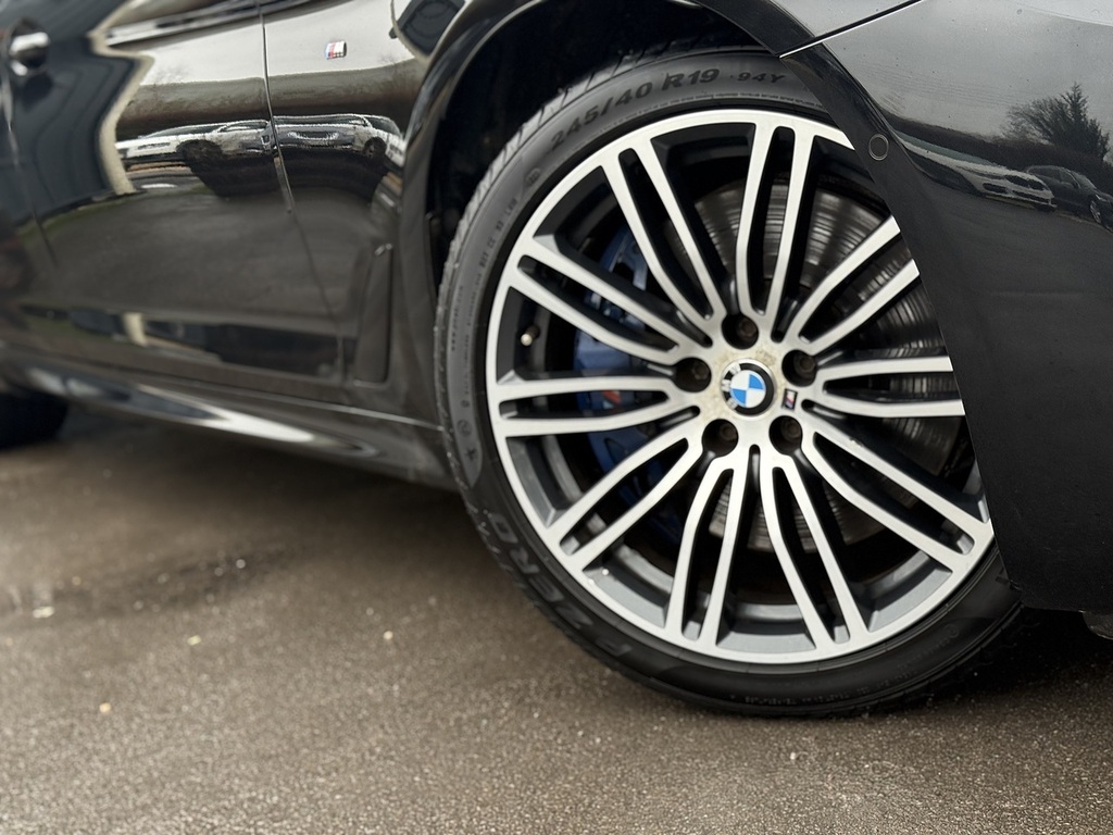 BMW 5 Series 540I Xdrive M Sport WH69KBE Black #5