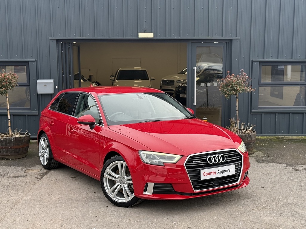 Audi A3 Sportback Tfsi Quattro Sport Red