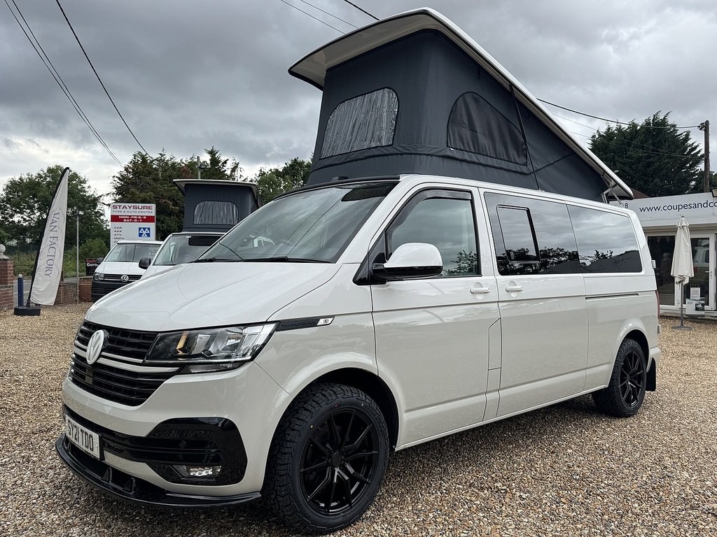 Volkswagen Transporter T6.1 T32 150 4 Motion Lwb White