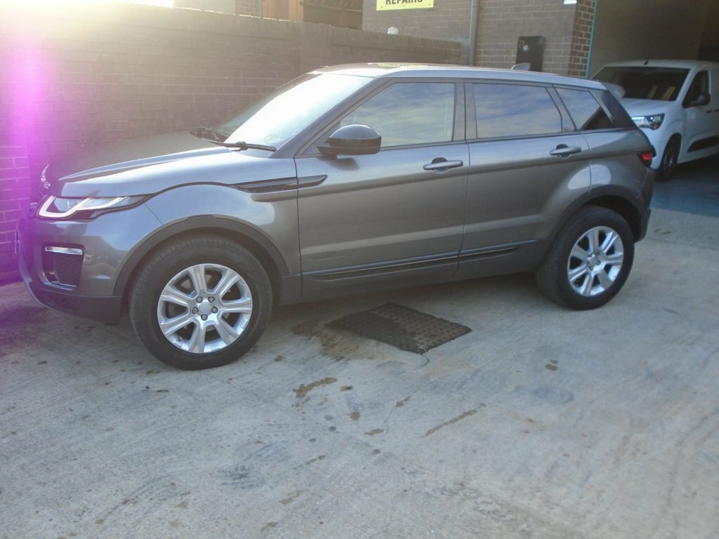 Land Rover Range Rover Evoque 2L Se Tech MH17HFP Grey #3