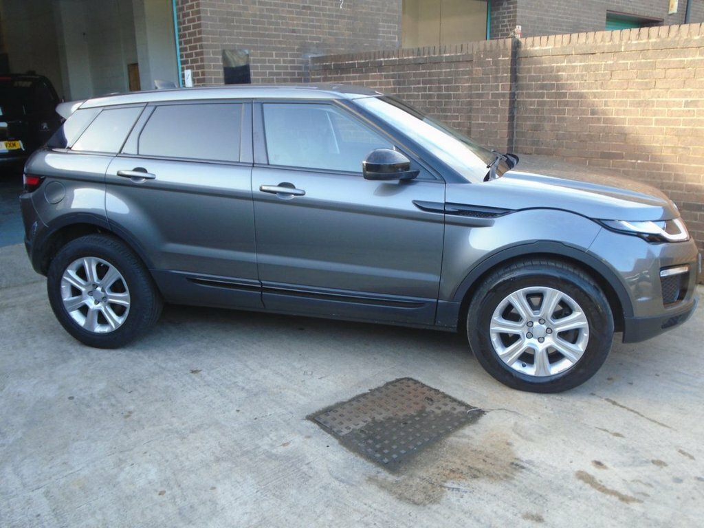 Land Rover Range Rover Evoque 2L Se Tech MH17HFP Grey #2