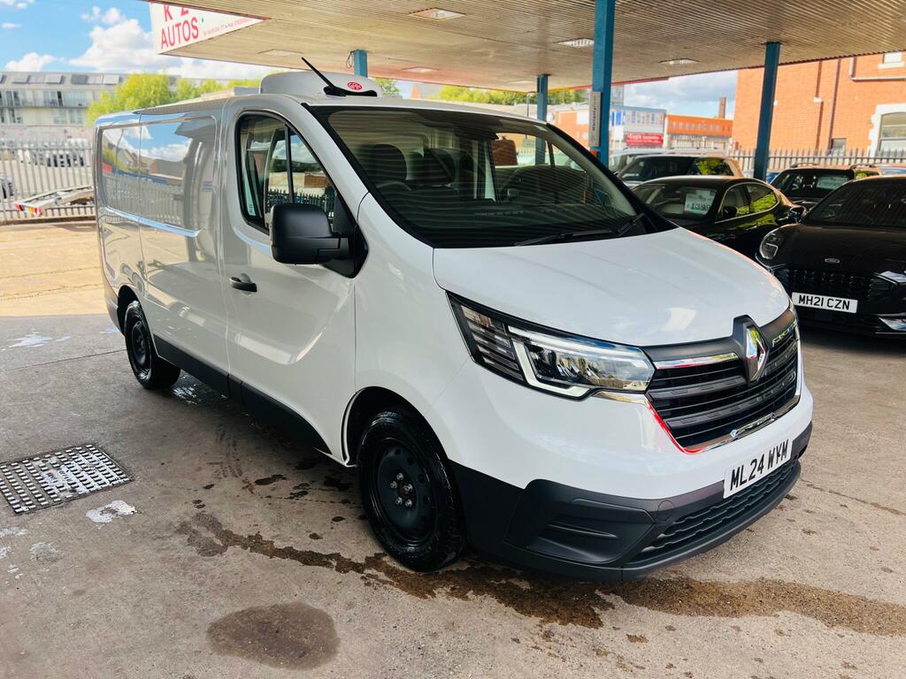 Renault Trafic 2.0 Dci Sl27 Temperature Controlled Man White
