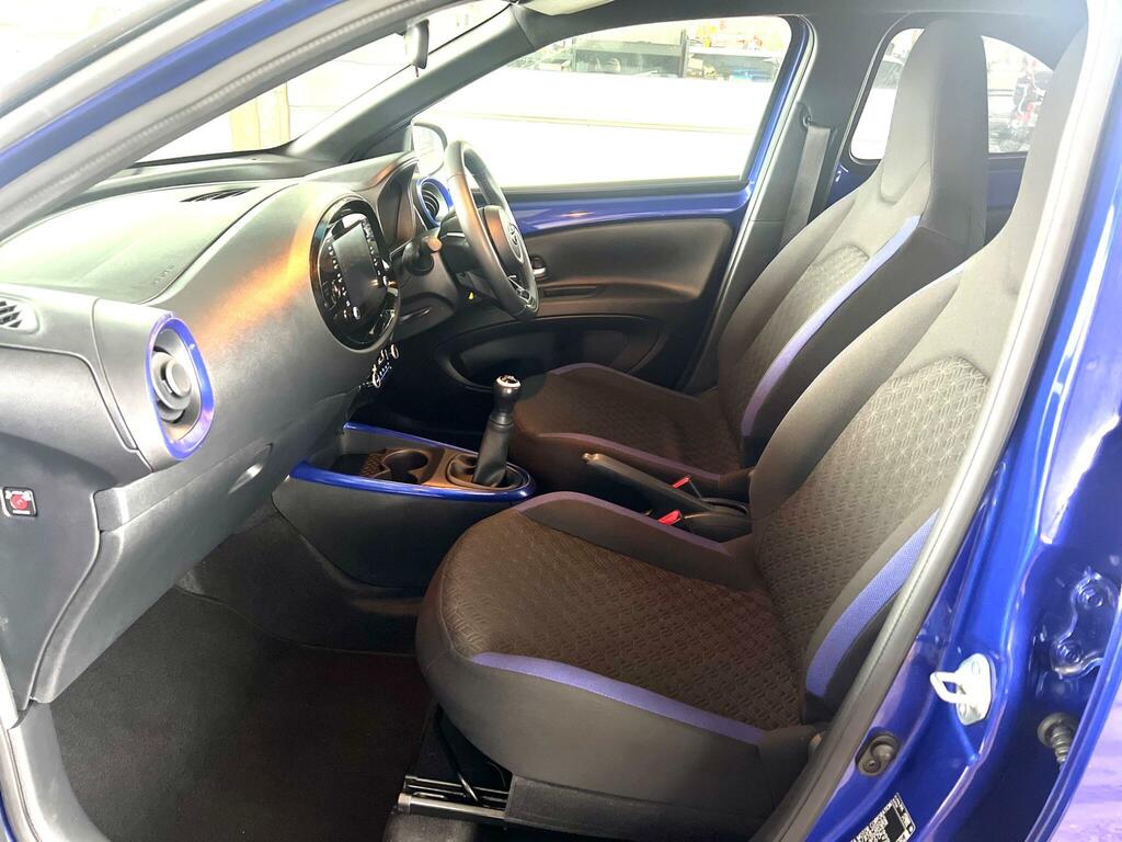 Toyota Aygo X 1.0 Vvt-i Edge Euro 6 Ss FG72HHX Blue #5