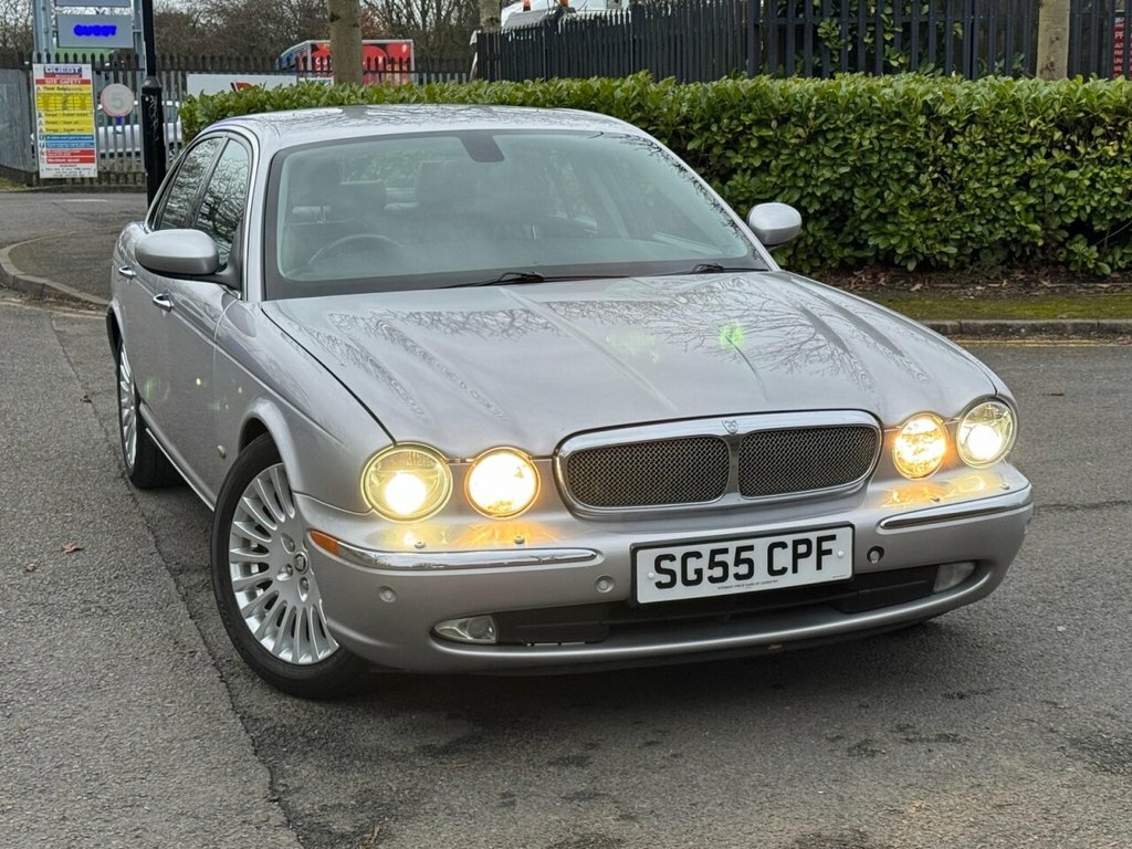 Jaguar XJ 2.7L Sovereign Silver