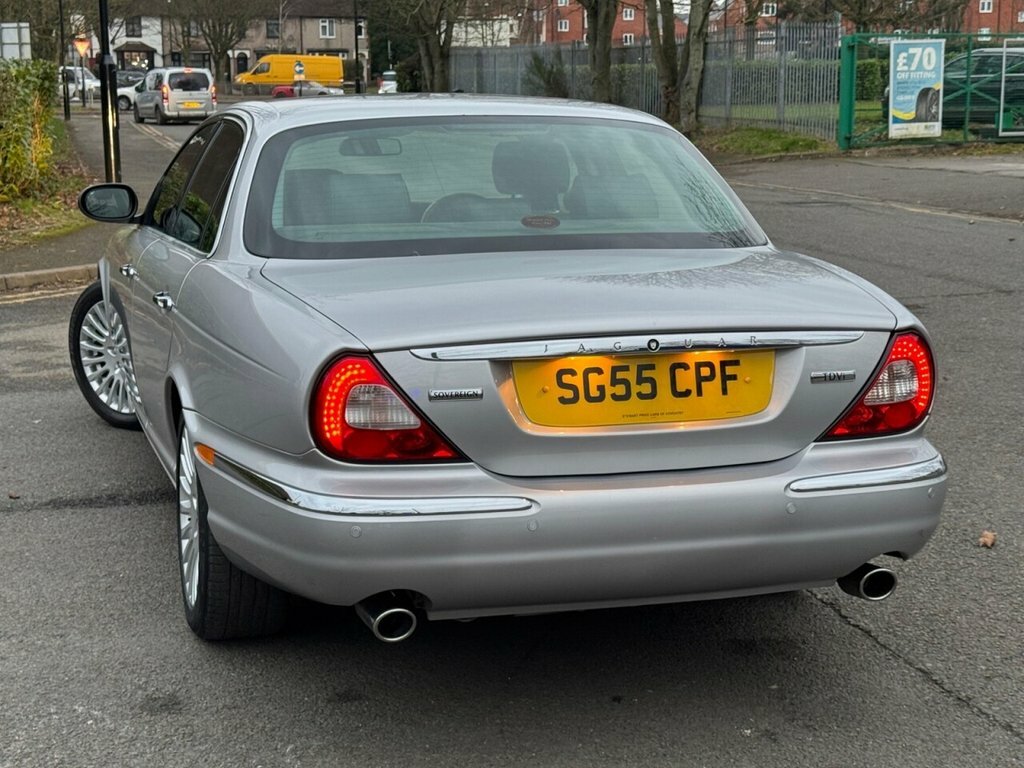 Jaguar XJ 2.7L Sovereign SG55CPF Silver #5