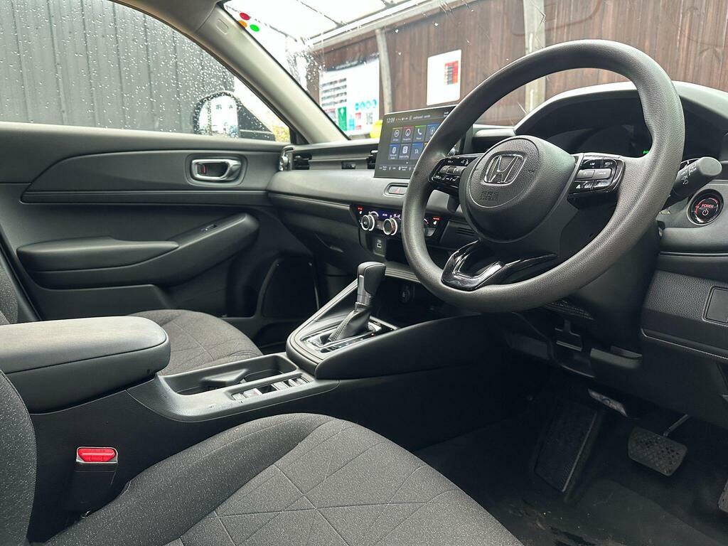 Honda Hr-V 1.5 H I-mmd Elegance Cvt Euro 6 Ss PO73XKZ White #4