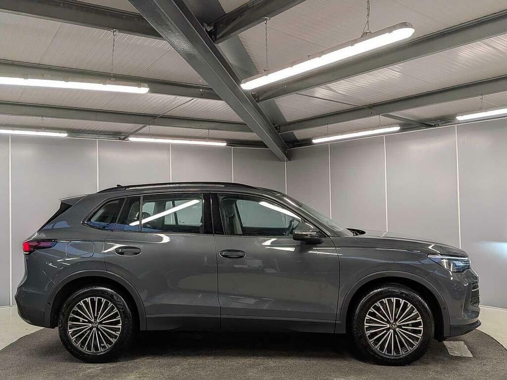 Volkswagen Tiguan 1.5 Etsi Mhev Life Dsg Euro 6 Ss PF25ZGK Grey #4