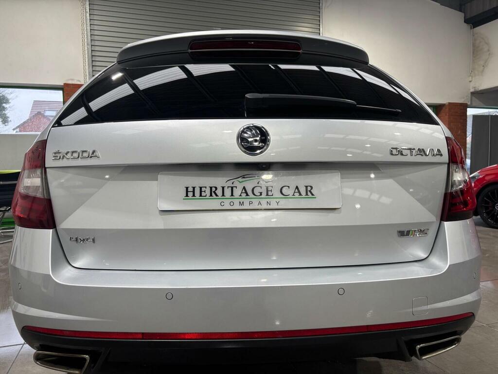 Skoda Octavia Estate 2.0 Tdi Vrs Dsg 4Wd Euro 6 Ss 2018 NX18CCE Silver #3