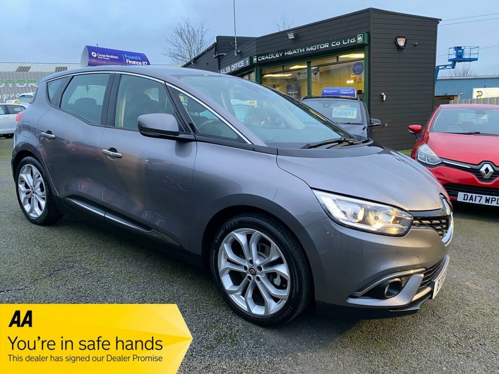 Renault Scenic 1.5L Dynamique Nav Grey