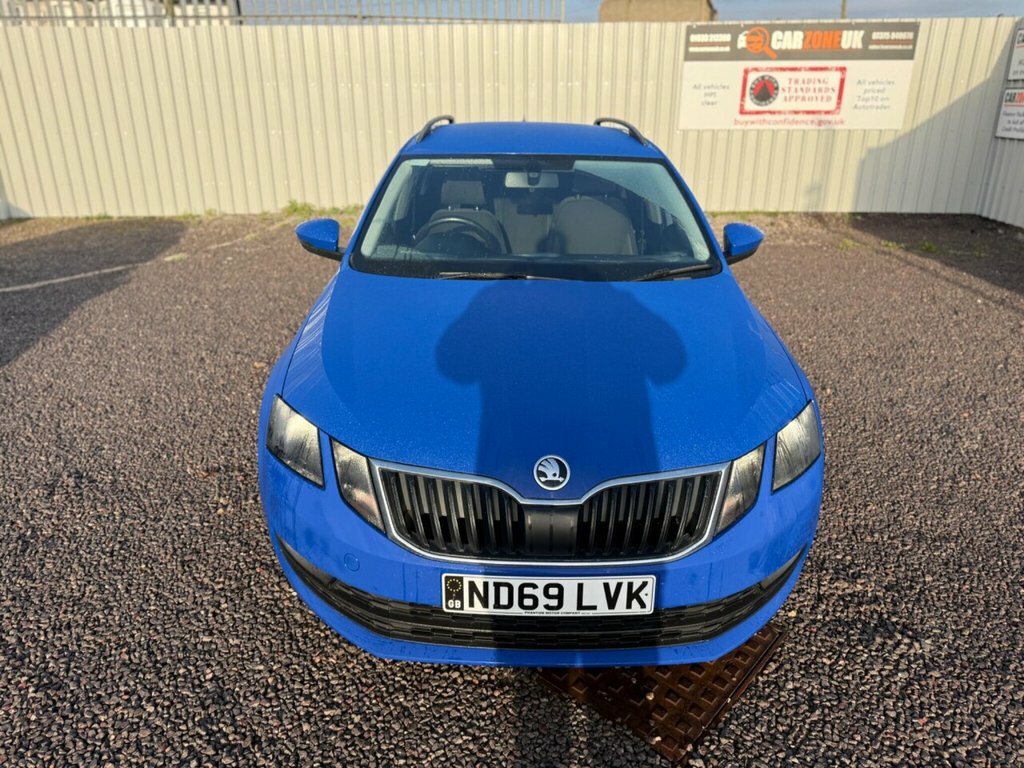 Skoda Octavia 1.5 Tsi Act Se Drive Dsg Euro 6 Ss ND69LVK Blue #3