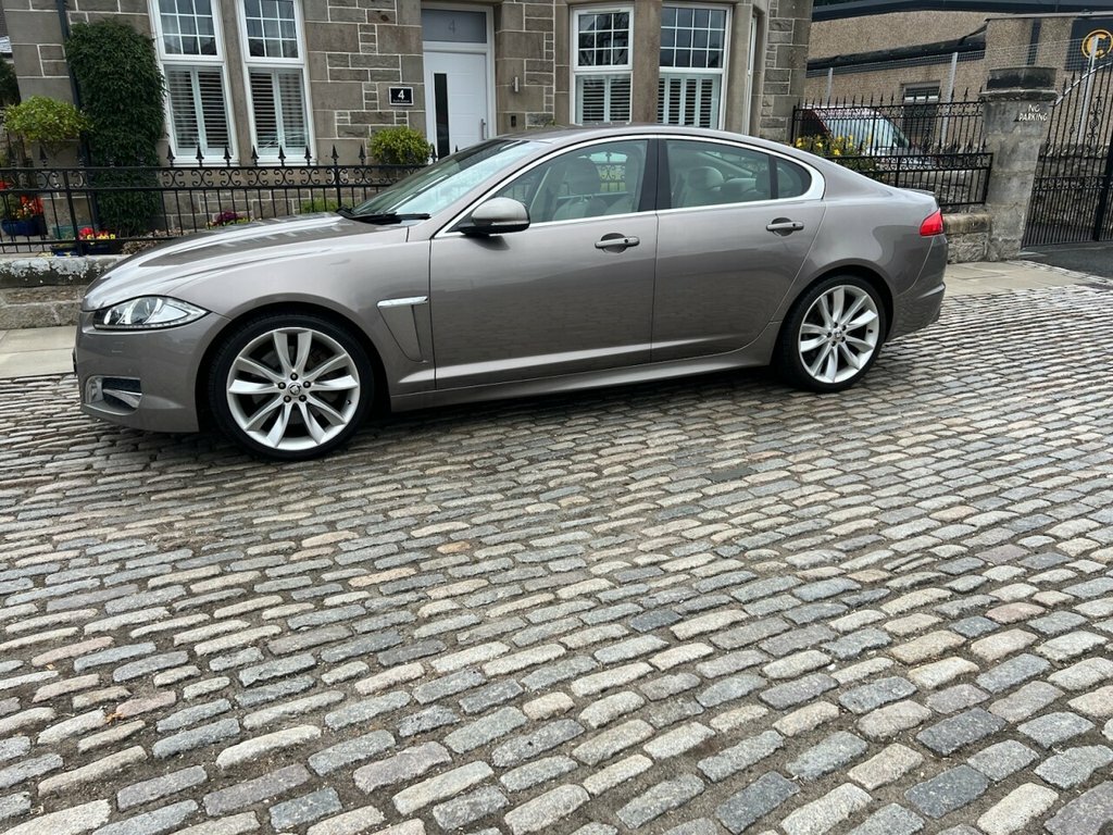 Jaguar XF 3L V6 S Portfolio SG13DL Grey #6