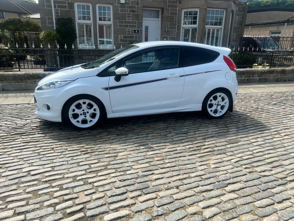 Ford Fiesta 1.6L S1600 White #3