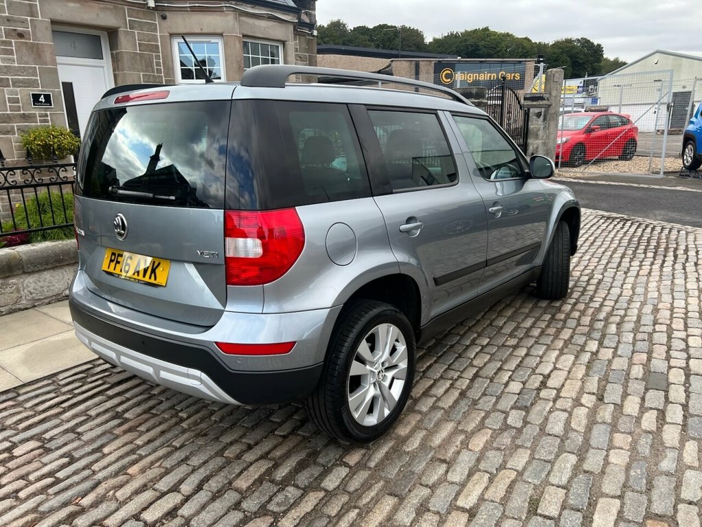 Skoda Yeti Suv PF16AV Grey #6
