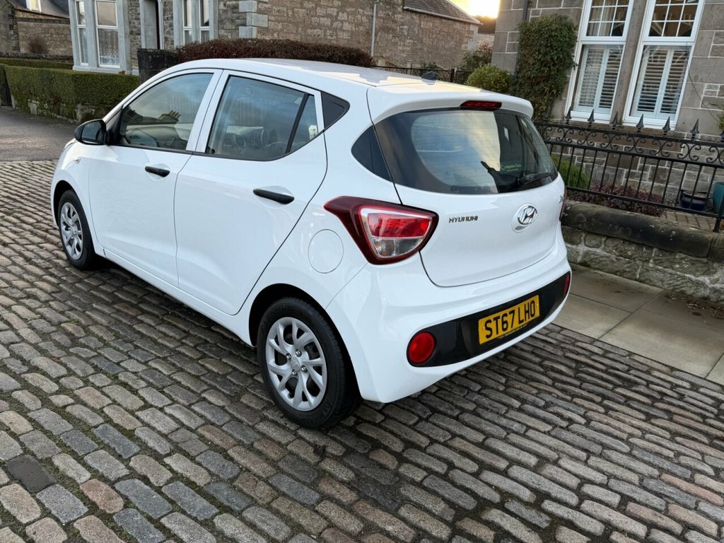 Hyundai I10 1L S ST67LHO White #6