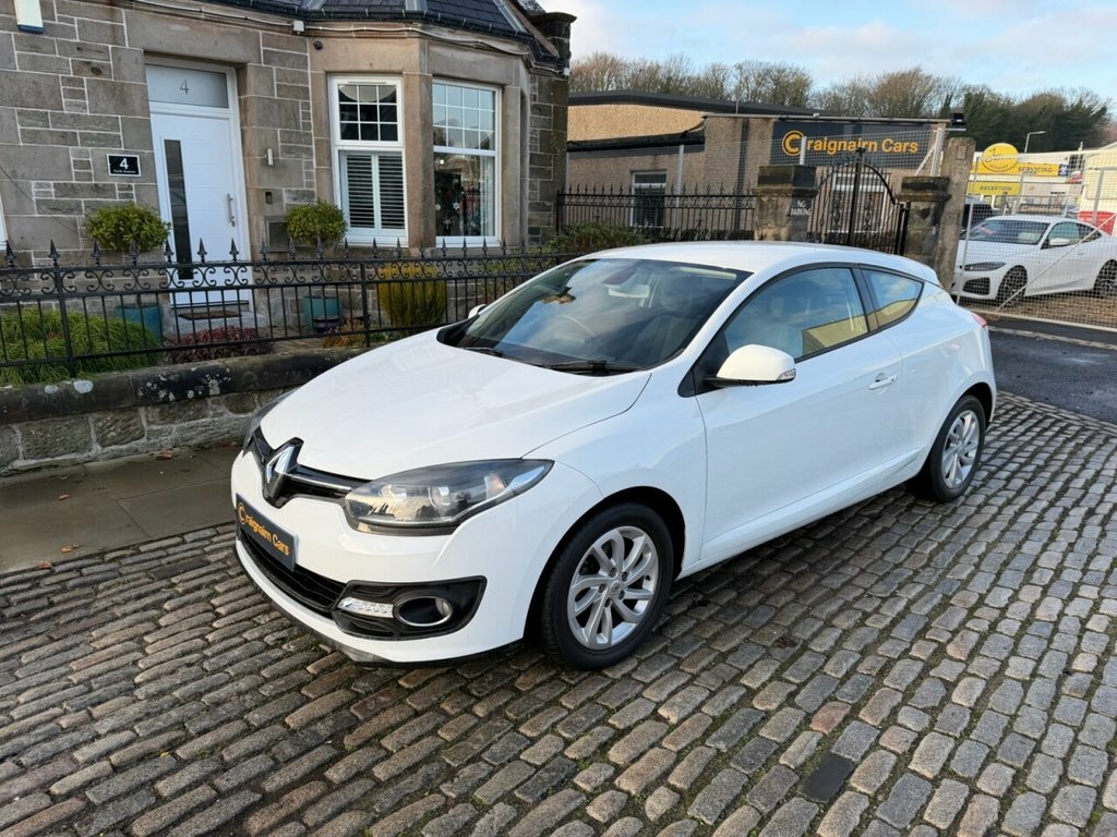 Renault Megane 1.6L Dynamique Tomtom White #3