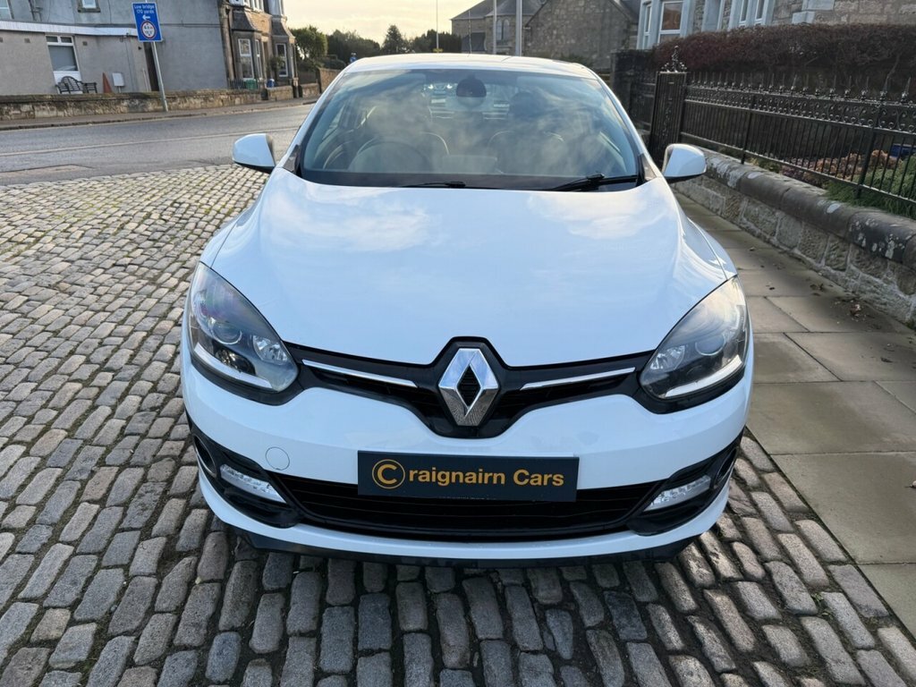 Renault Megane 1.6L Dynamique Tomtom White #6