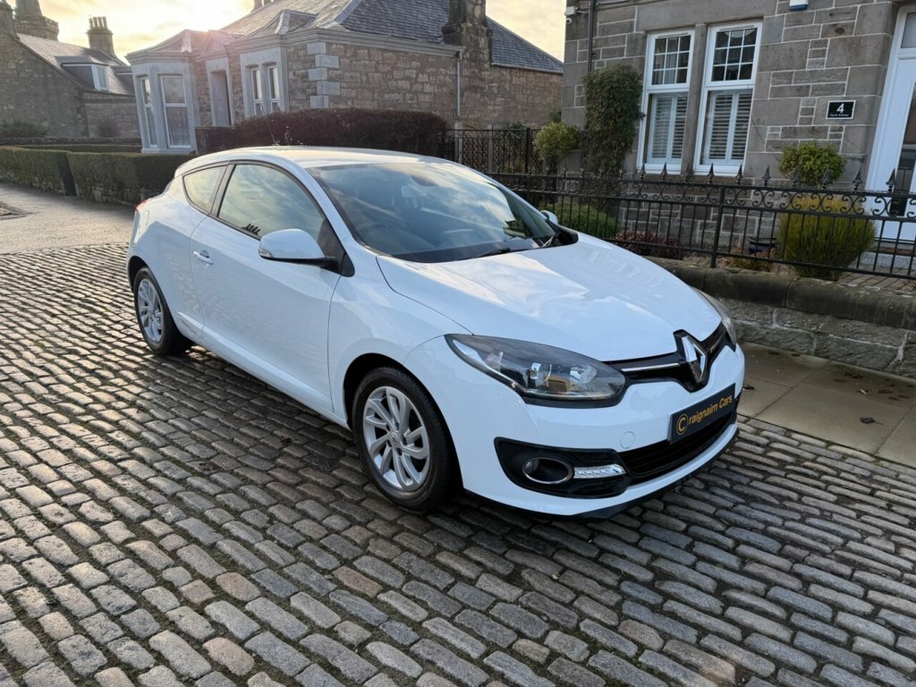 Renault Megane 1.6L Dynamique Tomtom White #5