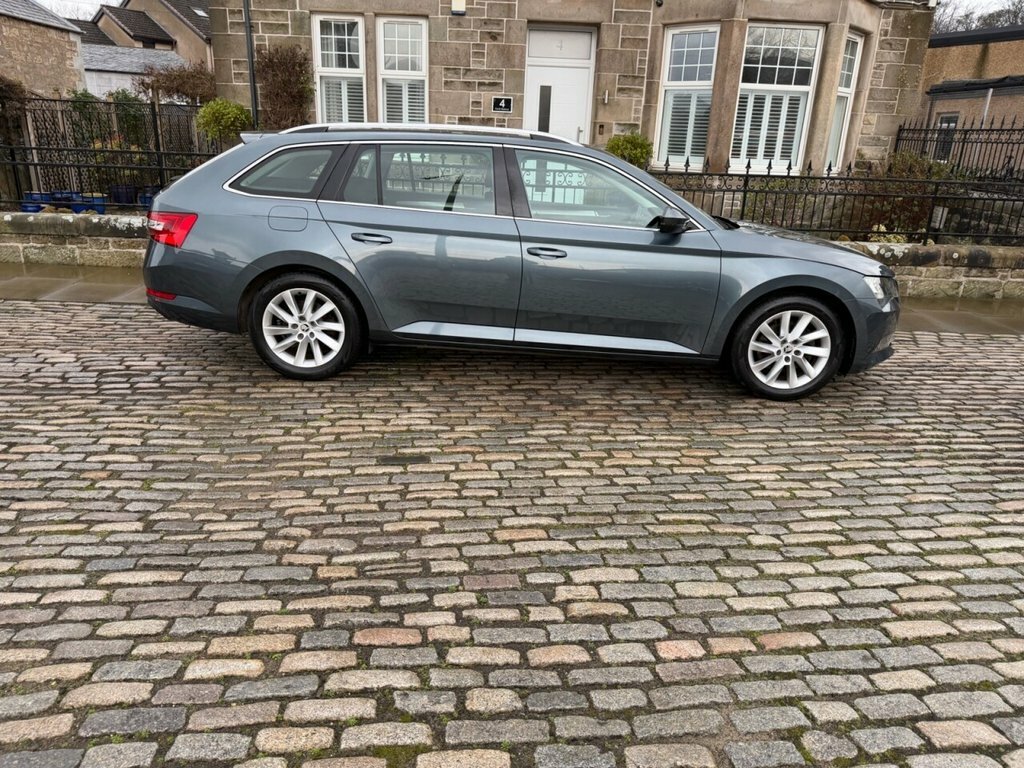 Skoda Superb Estate SM18NLR Grey #5