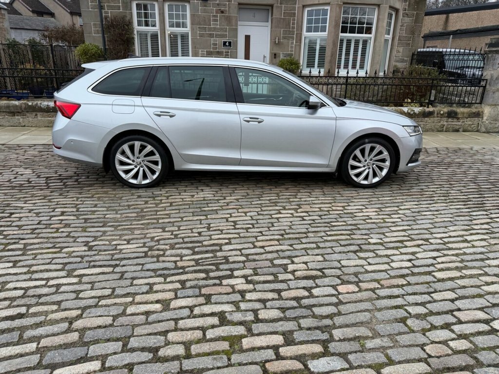 Skoda Octavia Se L First Edition Tdi Dsg KY20MLO Silver #4