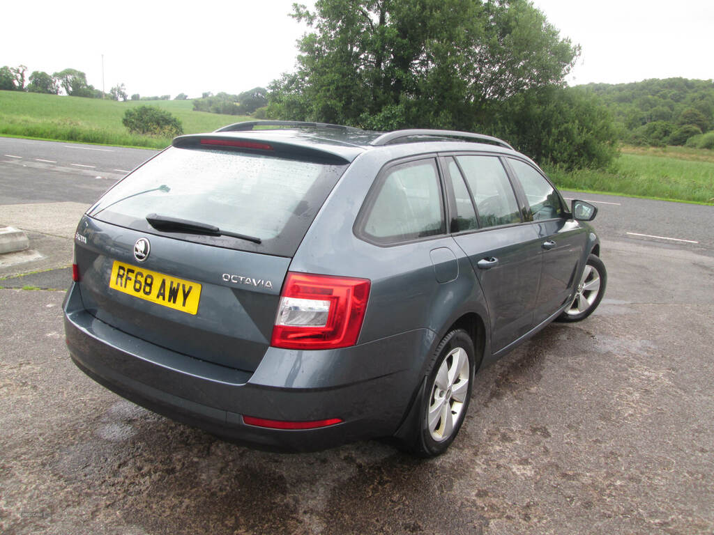 Skoda Octavia 1.6 Tdi S RF68AWY Grey #4