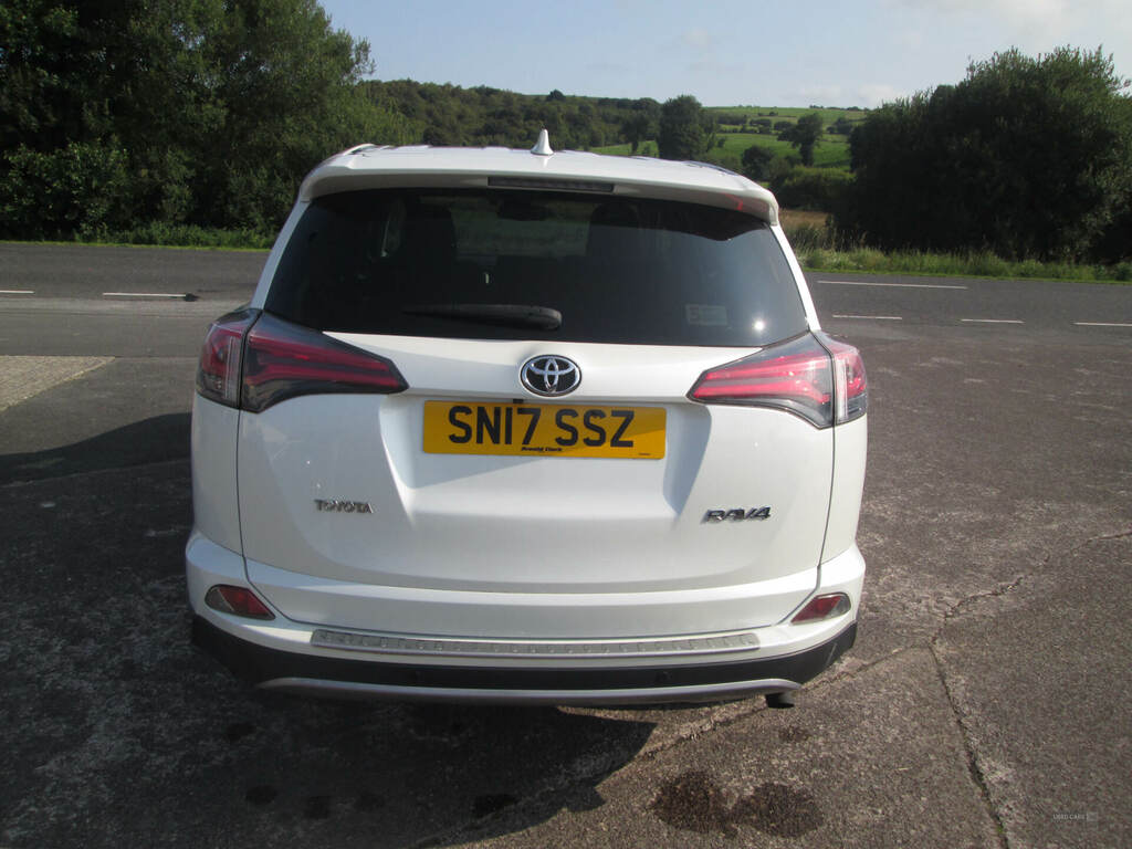 Toyota Rav 4 2.0 D-4d Business Edition Tss 2Wd SN17SSZ White #6