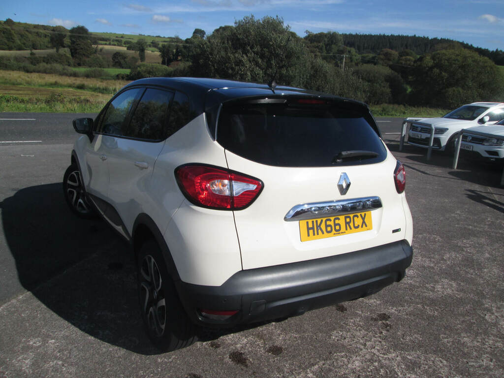 Renault Captur 1.5 Dci 90 Dynamique S Nav HK66RCX Black #5