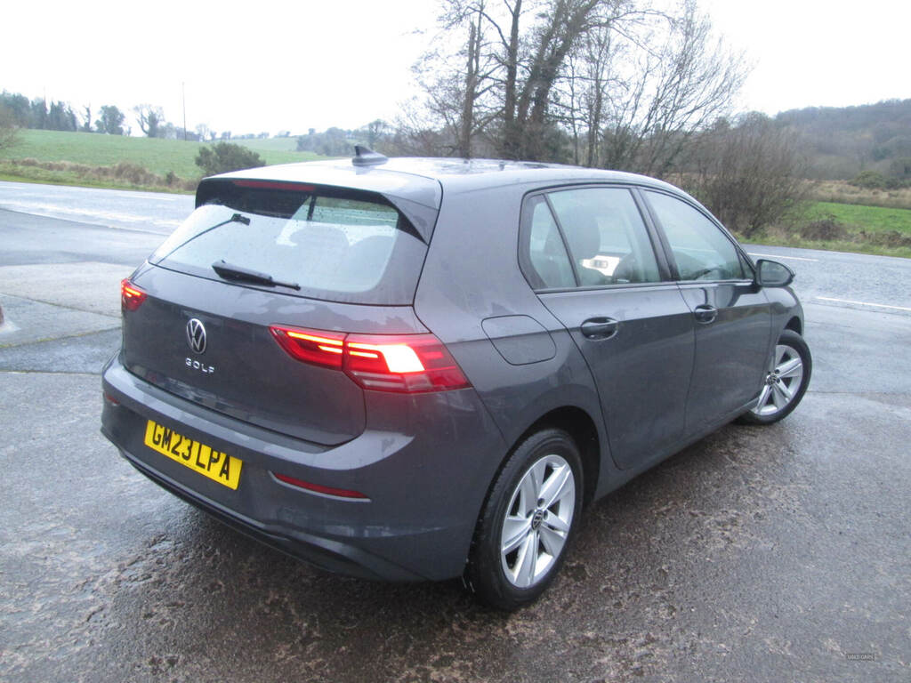 Volkswagen Golf 1.5 Tsi Life GM23LPA Grey #4