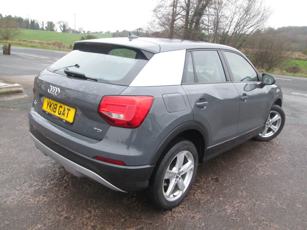 Audi Q2 1.6 Tdi Sport YK18GAT Grey #4