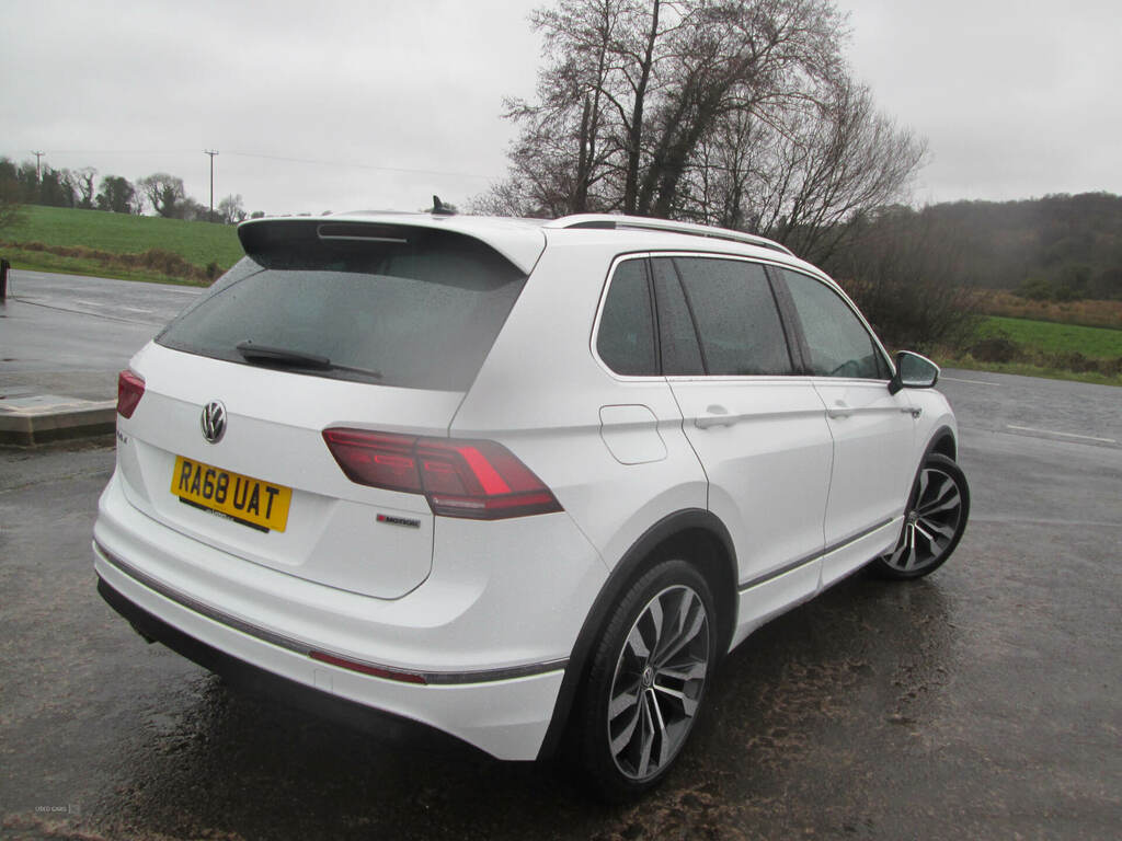 Volkswagen Tiguan 2.0 Tdi 150 4Motion R-line Dsg RA68UAT White #4