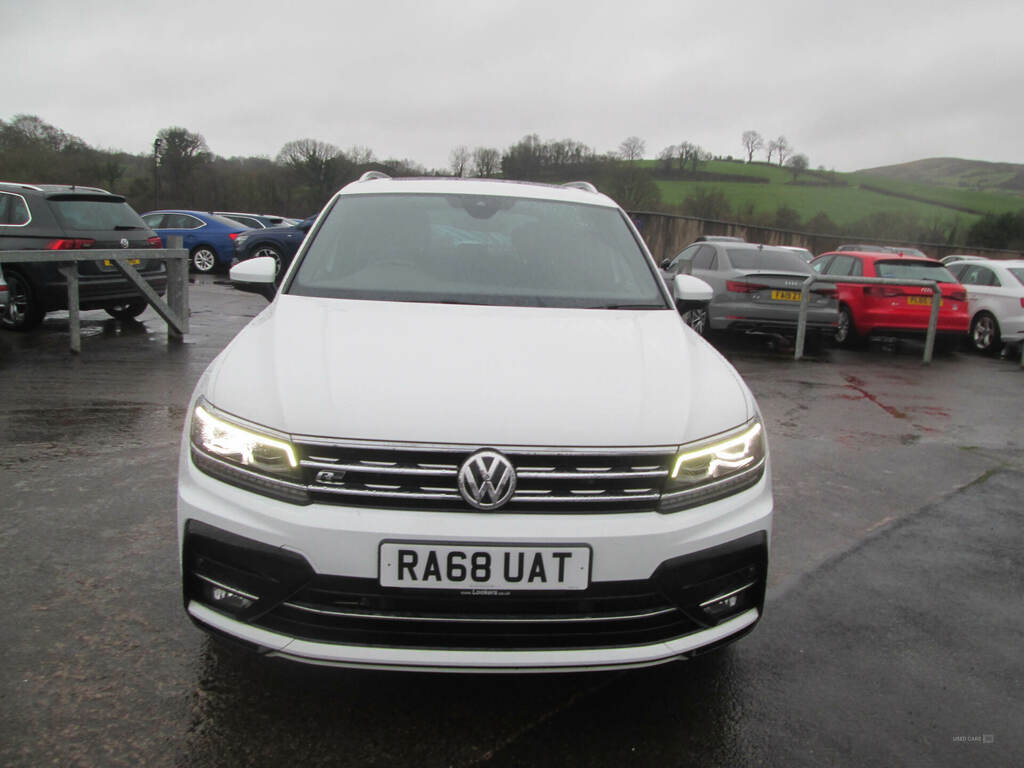 Volkswagen Tiguan 2.0 Tdi 150 4Motion R-line Dsg RA68UAT White #3