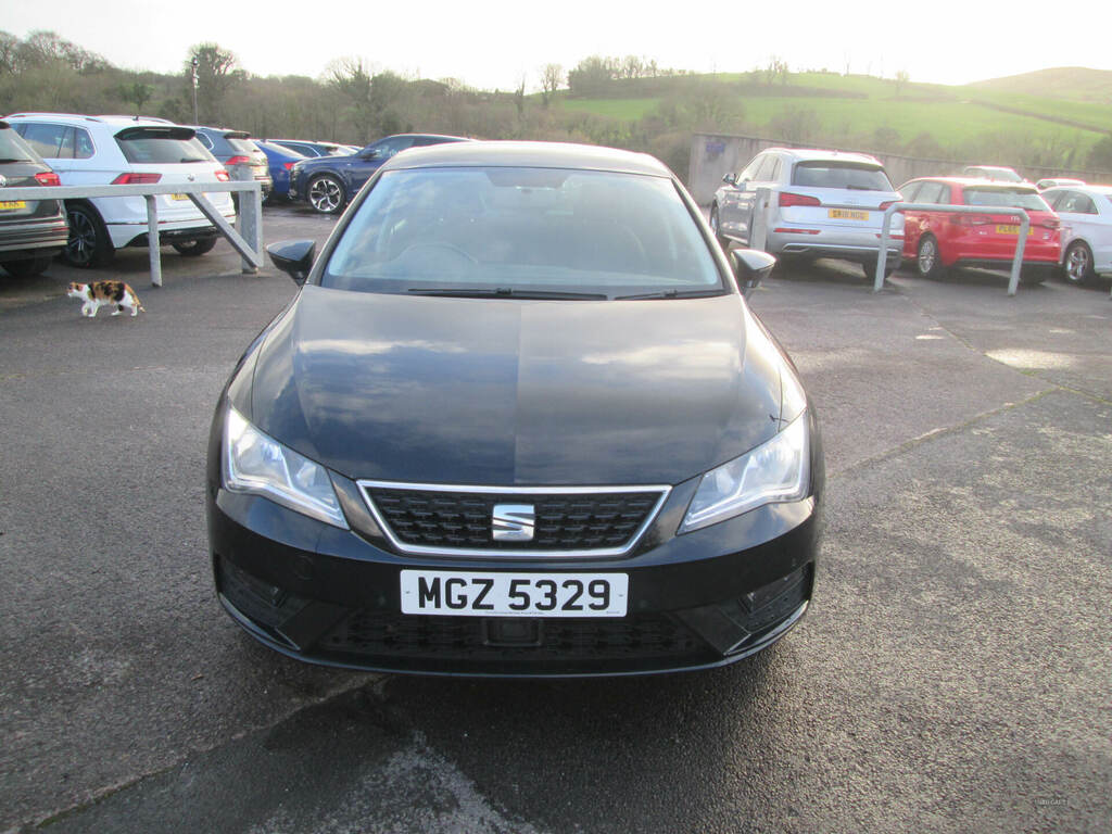 Seat Leon 1.6 Tdi Se Dynamic Ez MGZ5329 Black #3